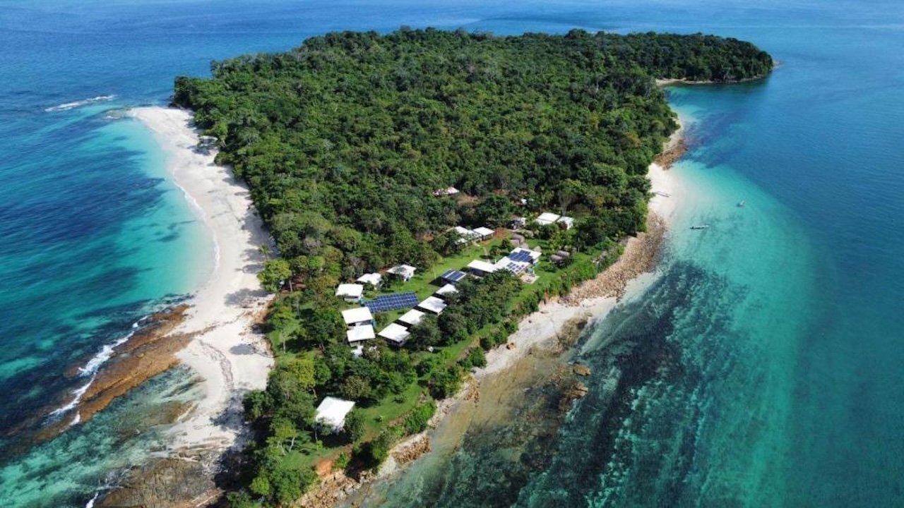 Sonny Island Resort Day Pass from Panama City (Pearl Islands)