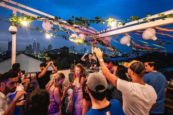 Panama City rooftop nightlife and group party experience